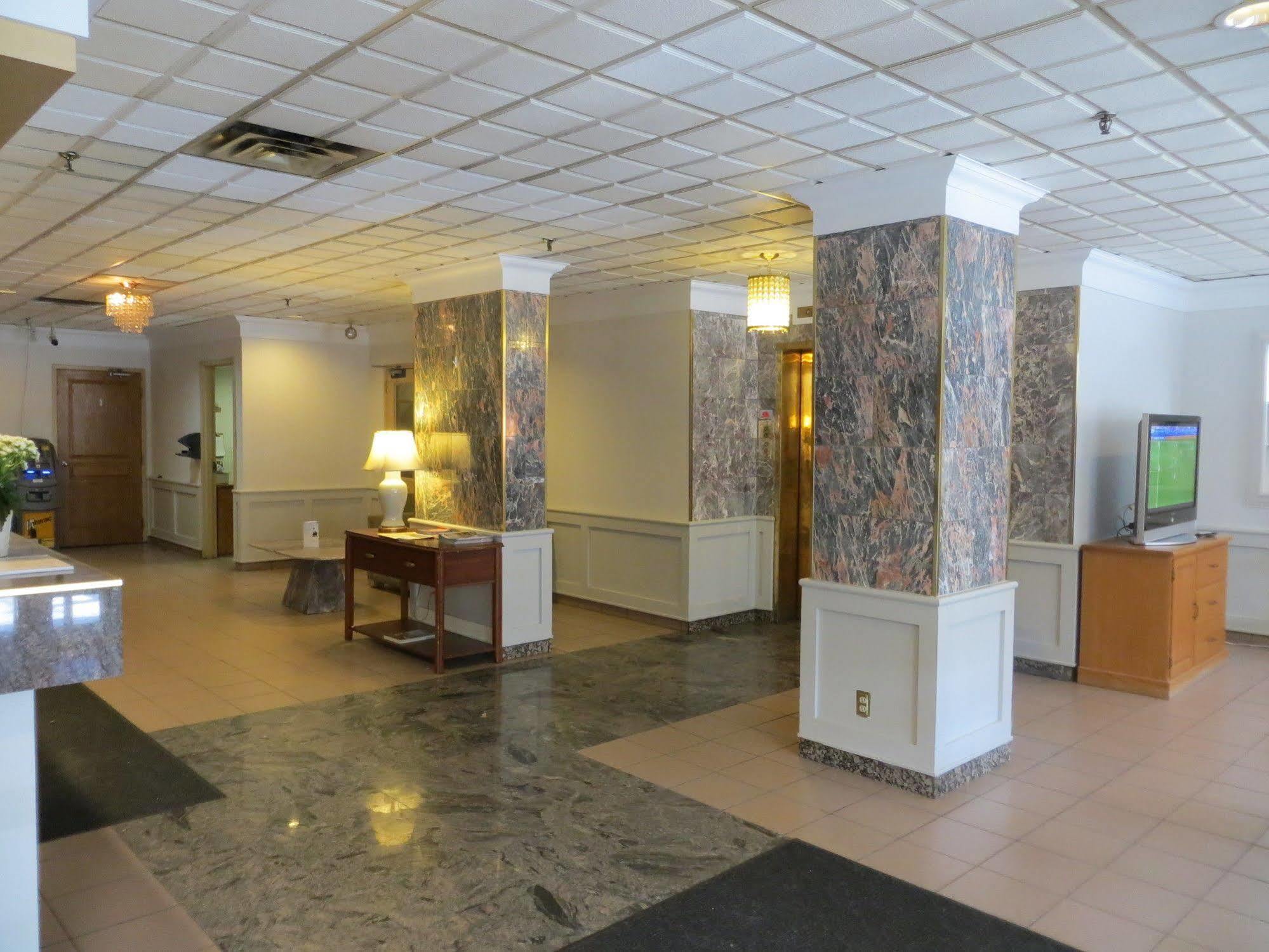 Hotel 89 Yorkville Toronto Zewnętrze zdjęcie